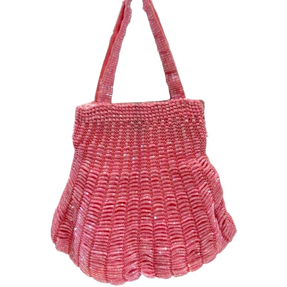 Pink Beaded Vintage Styled Seashell Shape Clutch Wristlet Handbag - Picture 5 of 8
